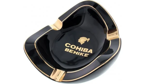 Cohiba sigaraskebeger Behike sort og gull porselen
