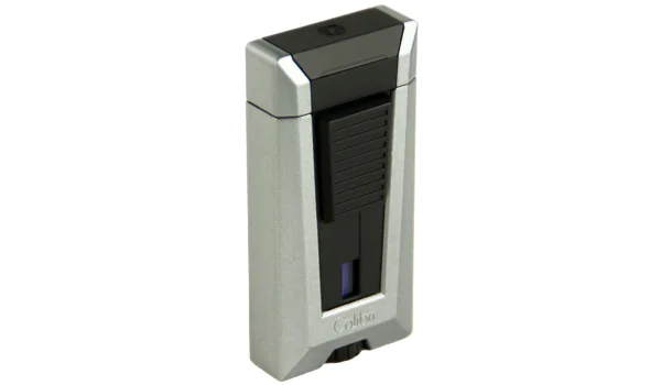 Colibri Stealth Triple Jet lighter metallic sølv og sort